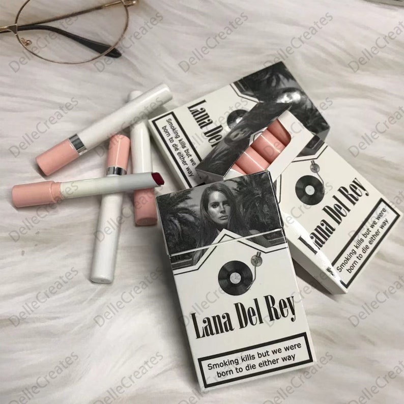 Set di rossetti Lana Del Rey, regalo di Natale per lei, scatola progettata con la tua foto, Merch Lana Del Rey immagine 1