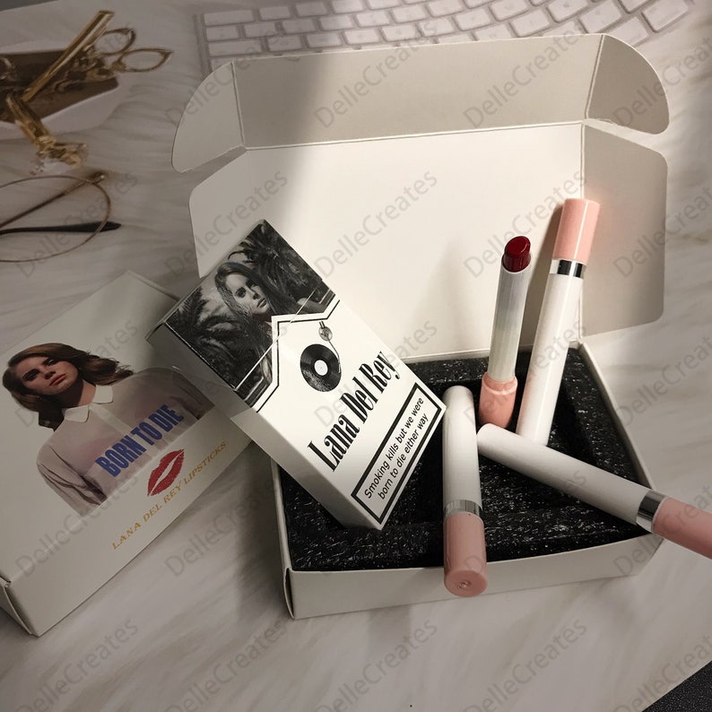 Lana Del Rey Lipsticks Set, Kerstcadeau voor haar, Ontworpen doos met jouw foto, Lana Del Rey Merch afbeelding 2
