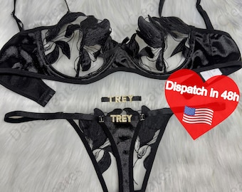 Ensemble de lingerie froncée avec broderie en maille fleurie, nom personnalisé, string personnalisé avec lettre, breloques amovibles en or prénom
