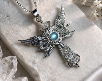 Top Grade Unique Pick Angle / Key / Dragon Labradorite Necklace: Silver-Plated  Jewelry