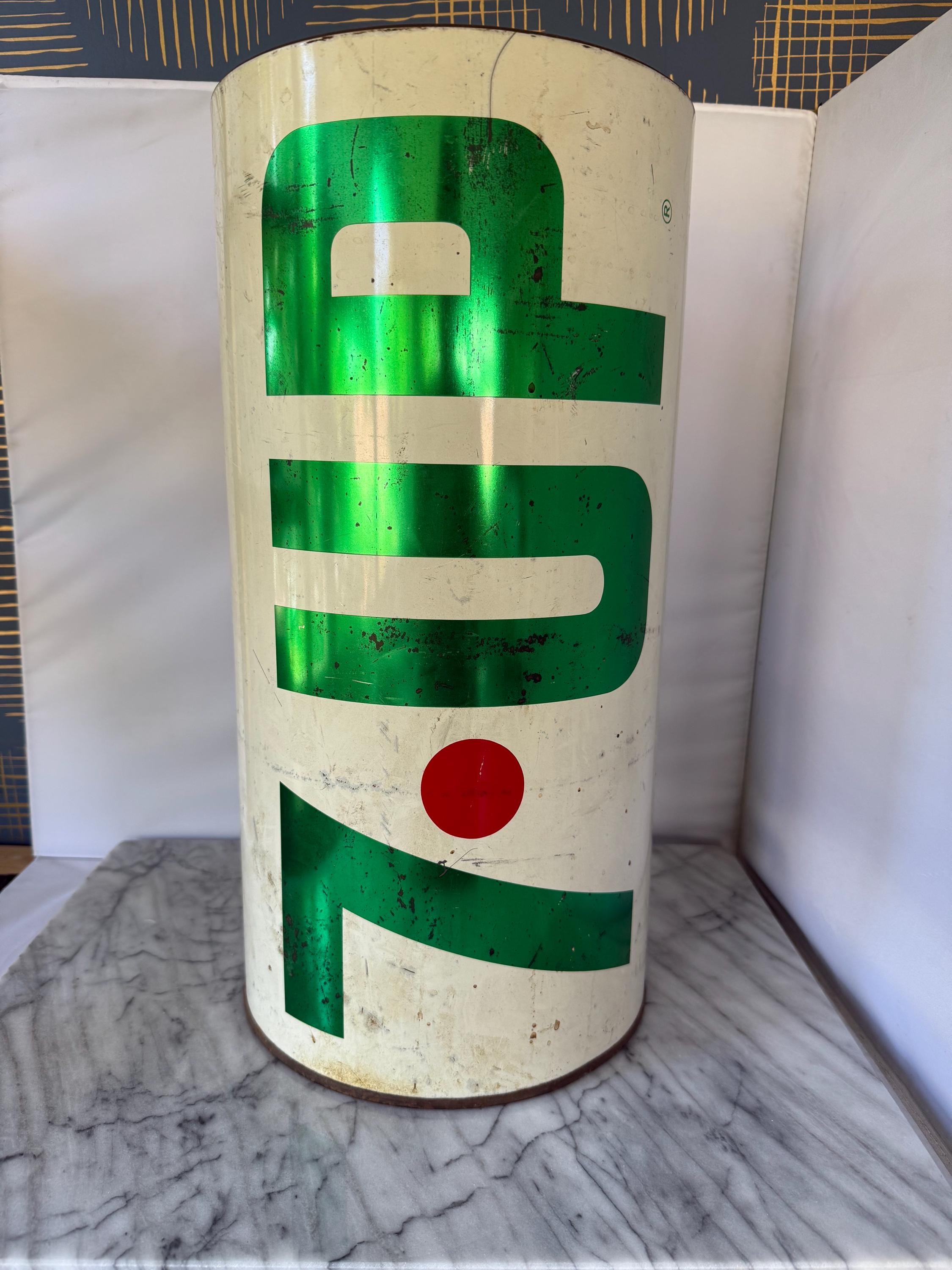 7up Trash Can Wet N Wild Uncola Campaign 70s Vintage Pop Culture
