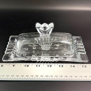 Vintage glass Butter dish and lid. Decorative knob.