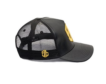 Gymtwin Logo Trucker Baseball Cap - Black/Gold