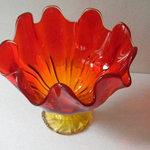 Vintage MCM LE Smith Amberina Glass Footed Handkerchief Vase/ Compote