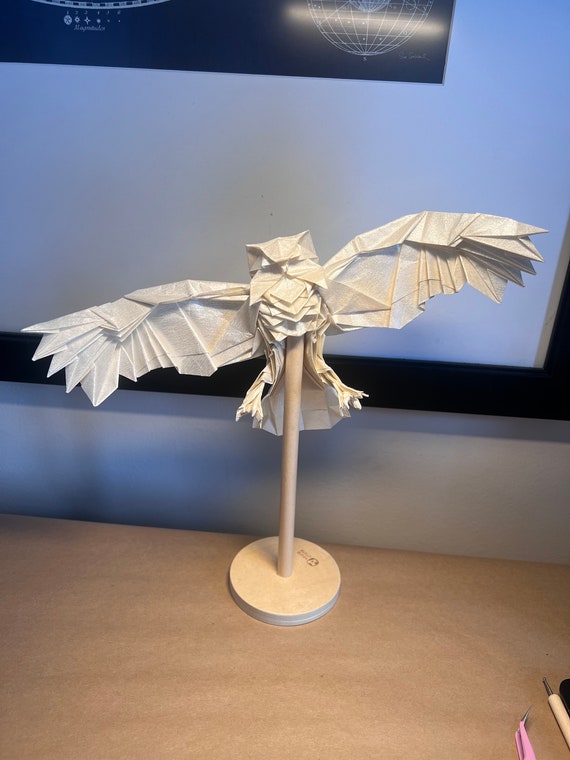 折り紙シマフクロウ｜手作り紙の鳥の置物｜勝田京平デザイン - Etsy 日本