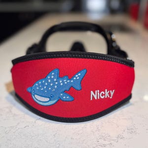 Personalized & Customizable - Scuba Diver Gift - Whale shark SCUBA mask strap tamer cover