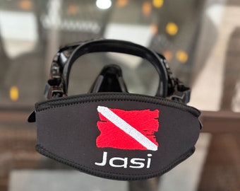SCUBA Mask strap with dive flag | SCUBA accessories | Personalized goggle | Scuba dive Gift with a dive flag and custom made with your name