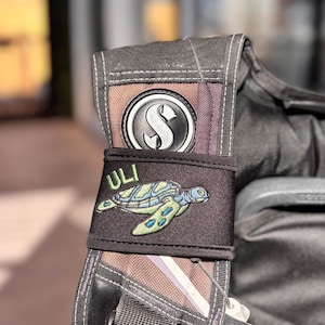 Personalized Sea Turtle BCD name strap | Custom made with your name or text, SCUBA gift | Embroidered BCD name tag | Diver present
