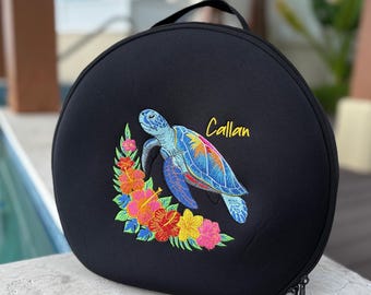 SCUBA regulator bag, embroidered turtle design | Personalized & Customisable - Scuba Diver Gift