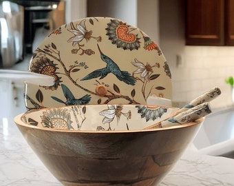Large Mango Wood Serving Bowl Set With Lid & Spoons Stunning Pattern Ideal Gift Hummingbird