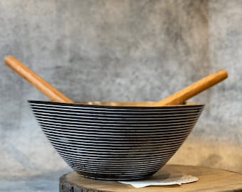 Large Hand Carved Serving Bowl Set with Spoons Stunning Mango Wood Ideal Christmas Gift Ripples