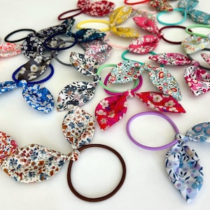 Liberty hair elastic, hair tie, elastic knot, liberty knot, girl&#39;s hairstyle, woman&#39;s hairstyle, liberty accessory, hairstyle