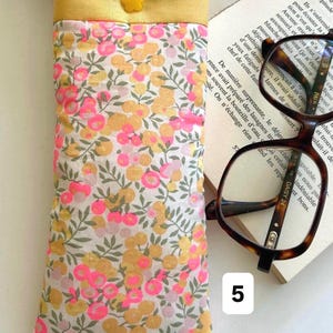 Fabric glasses case, Liberty Wiltshire print glasses case, quilted glasses case, storage pouch, accessory, gift for mom, party image 7