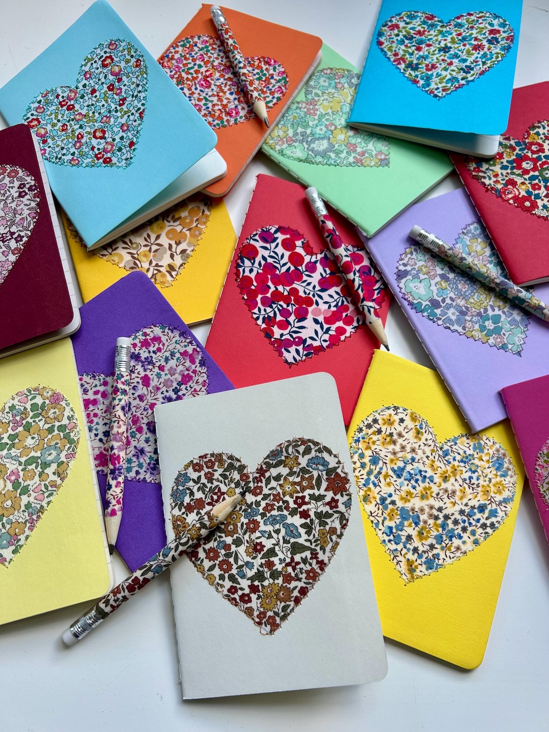 Mini carnet coloré Liberty (coeur)