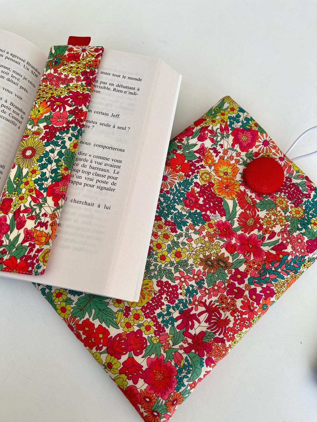 Pochette livre + marque-page Liberty