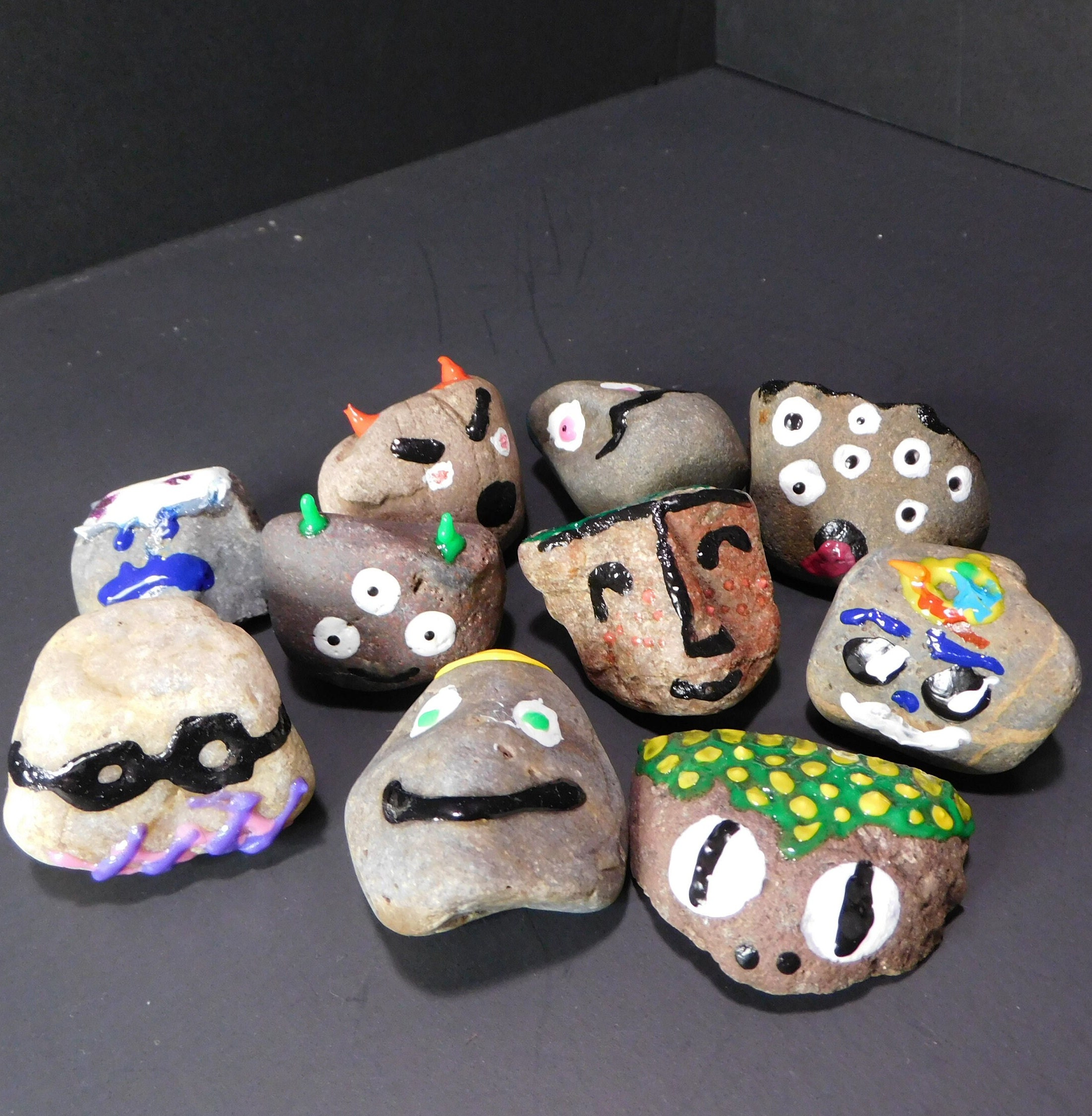 Wee Witches Mystery Divination, Offering Stone, Pet Rock, Spell Kit Kid ...