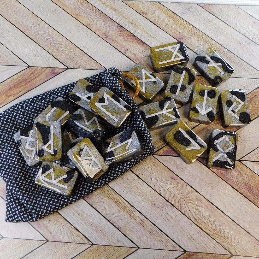 Epoxy Resin Rectangle Futhark Rune Reading Sets Black and Gold and ...