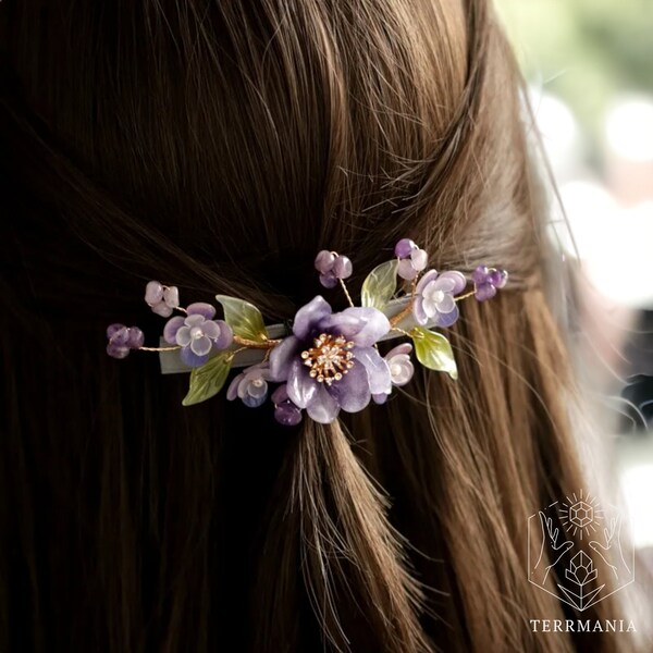 Pince à cheveux fleur de lys violet, Barrette de cheveux de mariage violet, Barrette de cheveux de fleur vintage, Français Barrette florale, Lily Hair Band, Fait à la main