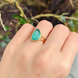 Turquoise Gemstone Ring, Irregular Cut Blue Stone Ring,Turquoise Gold Ring, Natural Gemstone Ring,Simple Statement Ring, December Birthstone
