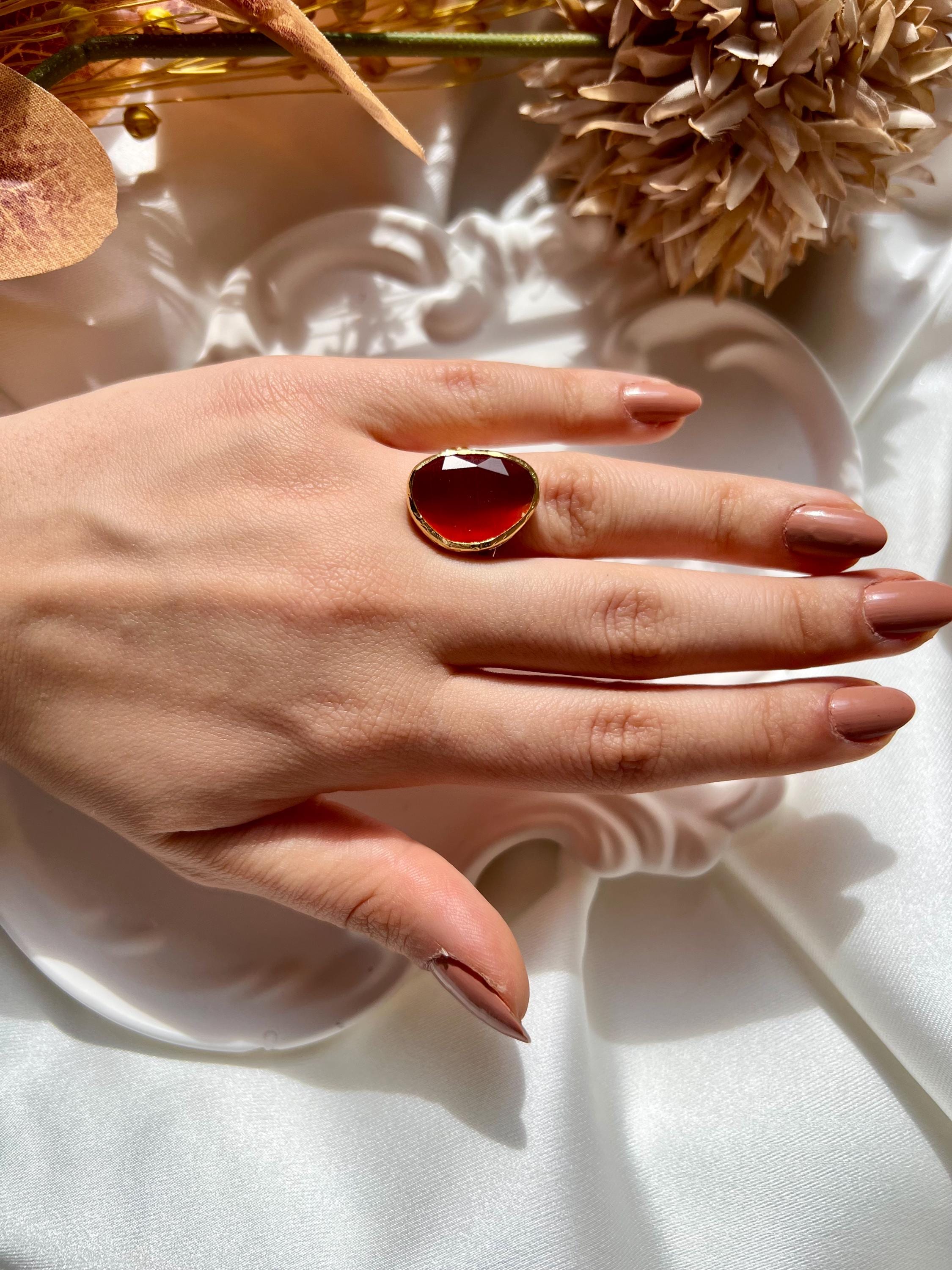 アクセサリー Vintage Silver & Carnelian Signet Ring Vintage ca 1950s. Solid Silver Carnelian Signet Ring. – T