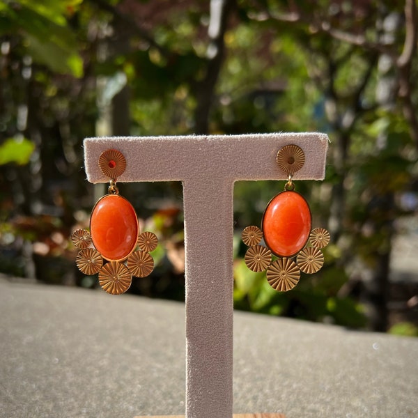 Orange Stone Earrings, Orange Jade Earrings, Carnelian Earrings ,Vintage Gold Plated Earrings, Simple Statement Earrings , Gemstone Jeweller