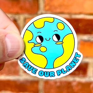 Pegatina de protección del medio ambiente // Divertida pegatina sobre el cambio climático de la Tierra con el lema Save our Planet // Protección ecológica del clima