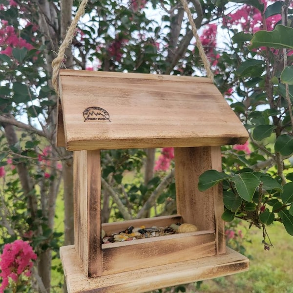 Bird Feeder rustic, made with cedar. Gift, present, handmade