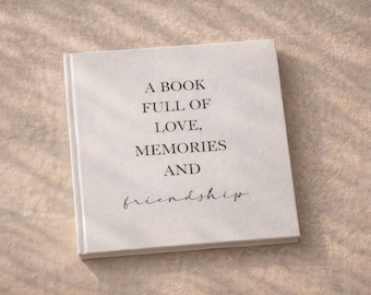Friendship book for adults | Space for 25 friends