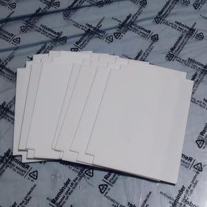 3D gedruckte Sammelkarten-teiler mit beschreibbaren Registern - Passend für Pokémon-, Magie-, Sport-, Yu-Gi-Oh, Tarot- und Sammler-Aufbewahrungsboxen