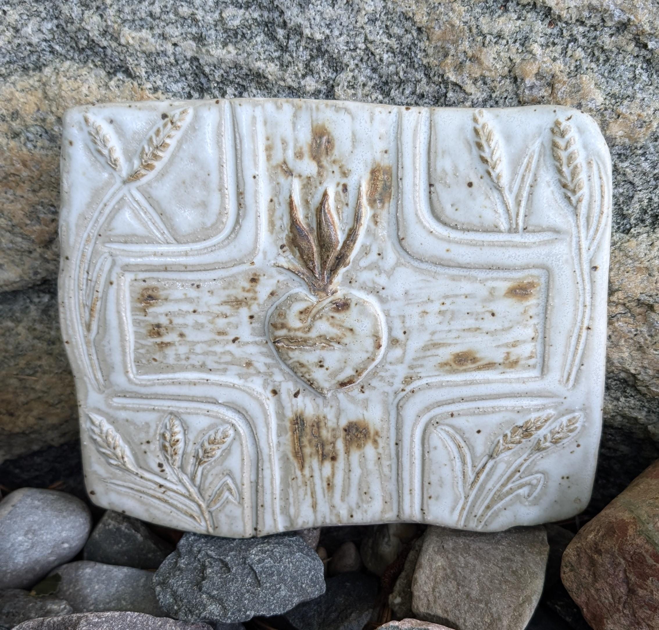 Artisan made, hand carved Sacred Heart with wheat plaque, Christian wall hanging or desk top, ivory/gold matt glaze.