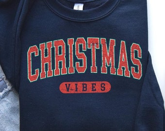 Christmas Vibes Sweatshirt, Retro Christmas Sweatshirt, Women Christmas Shirt,Merry Christmas Sweatshirt,Christmas Vibes Crewneck, Xmas Gift
