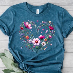 Vintage Botanical Shirt, Flower Shirt, Wildflower Shirt, Gardening, Pressed Flowers Tshirt, Boho Wildflowers Shirt, Cottagecore Floral Shirt