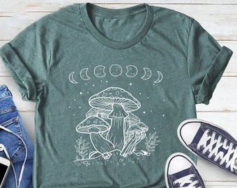Mushroom Shirt, Moon Phases And Mushrooms T-shirt ,Magical Celestial Fungi Shirt ,Goblincore Aesthetic,Cottagecore Mushroom,Vintage Mushroom
