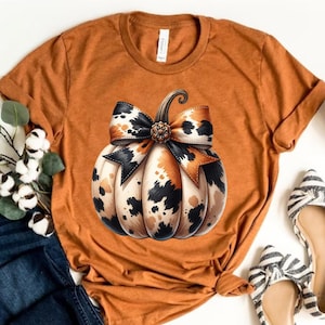 Retro Halloween Coquette Bow Spooky Mama Sweatshirt, Fall Pumpkin Coquette Bow Sweater, Fall Vibes Shirt, Fall Season Shirt, Halloween Tees