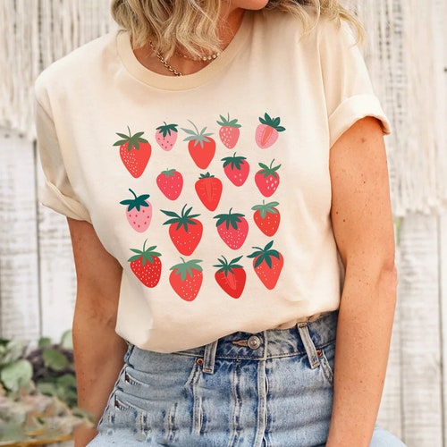 Strawberry Shirt, Strawberry Clothes ,Strawberry Tee, Garden Shirt ,Aesthetic Clothing, Cottagecore Clothes,Botanical Shirt,Strawberry Print