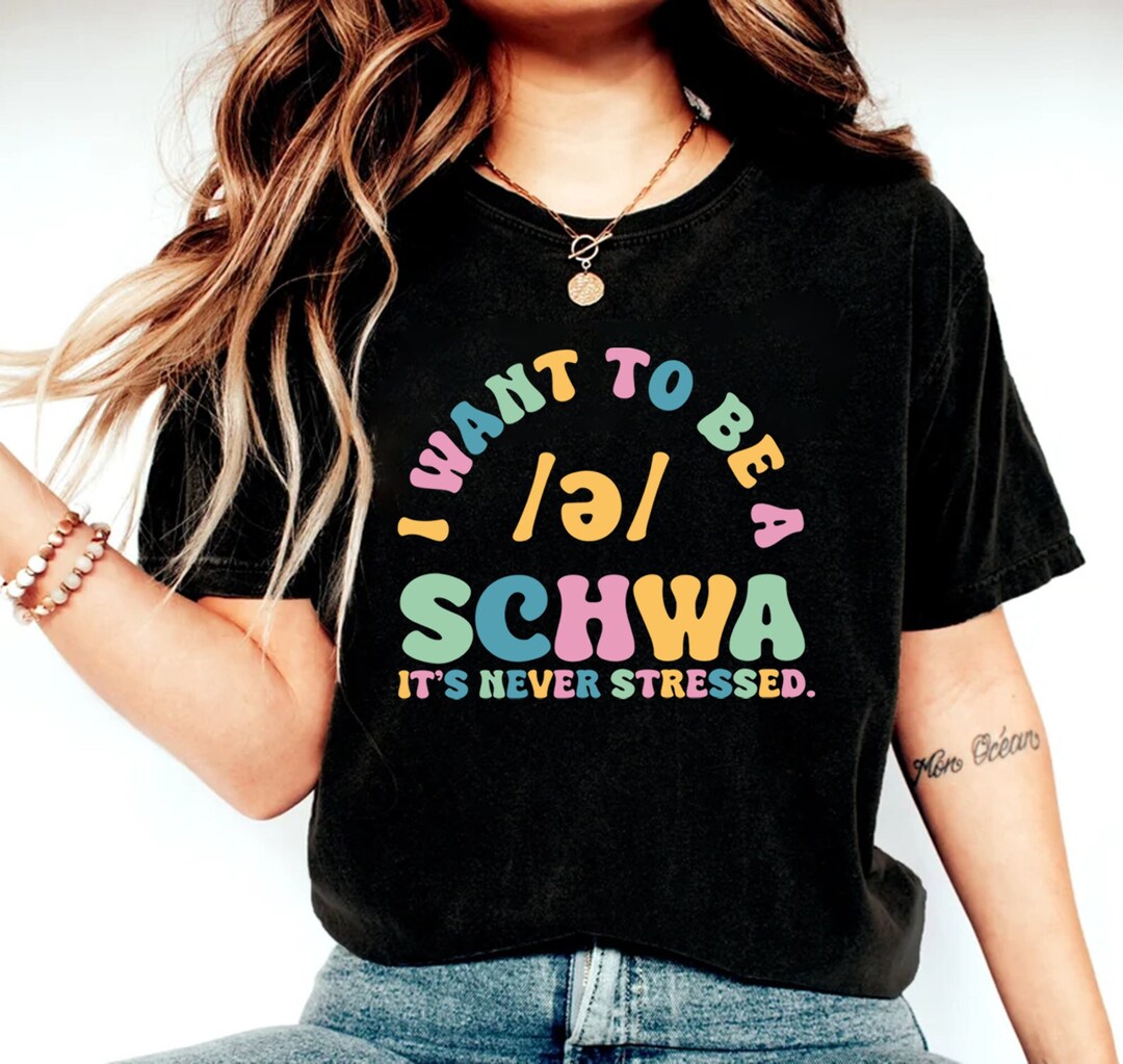 TSIIUO Women's 'Science Of Reading' Graphic Tee - 'I Want To Be A Schwa' Funny Teacher T-Shirt