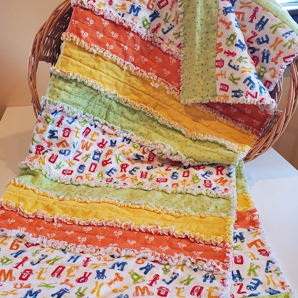 Monster Alphabet Selbstgemachte Rag Strip Baby Quilt