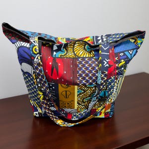 African Kitenge Patchwork Tote Bag: Colorful Zippered Weekender