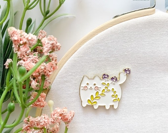 Kitty Needle Minder