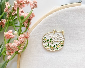 Floral Fox Needle Minder