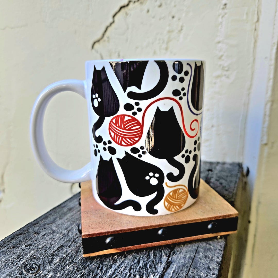 Fat Cats Chasing Yarn Ceramic Coffee Mug - Gift for Cat Lovers - 15oz ...