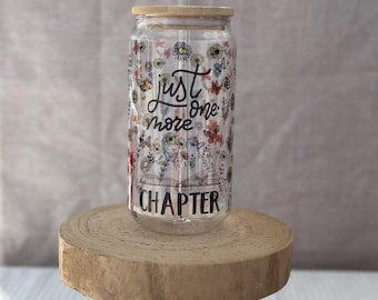Book Lover Glass Tumbler