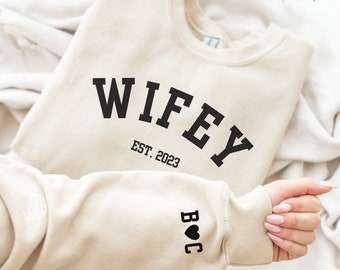 Custom Wifey Sweatshirt New Wife Sweatshirt Personalized Wedding Gift Newlywed Honeymoon Present Custom Gift for Bride Honeymoon Sweatshirt
