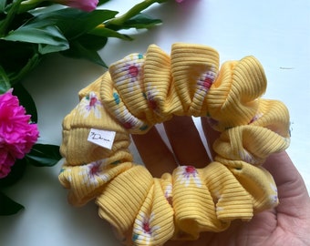 Super soft knit cotton spring scrunchies floral scrunchie hair accessories gift for woman mothers day gift bride shower favors hair gift