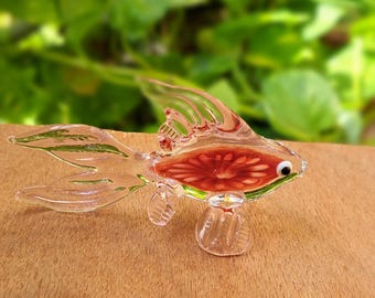 Hand Blown Glass Fish Figurine, Miniature Aquarium Decor, Ocean Art Sculpture