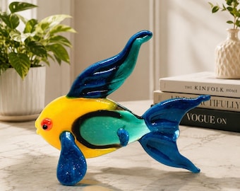 Pier One製ガラス製魚の置物 • オレンジと黄色の縞模様の金魚または鯉