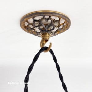 Crochet en laiton Floral Vines pour jardinières suspendues, carillons éoliens et suspensions décoratives - Crochet ouvert Art nouveau de 93 mm pour décoration murale et plafond