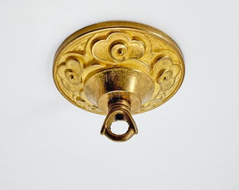 Gancho de techo de latón macizo con diseño de nube de 102 mm (4") – Gancho estilo oriental para plantas e iluminación.