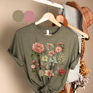 Floral T-Shirt | Floral Sweatshirt | Grow Positive Thoughts Shirt | Boho Tee | Cute Gift For Friends | Gift For Her | Bohemian Style Hoodie