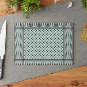 Palestine Cutting Board | Eid Gift | Glass Cutting Board | Palestinian Keffiyeh Decoration Art, Hot Plate, MotherS Day Gift, Palestine Gift